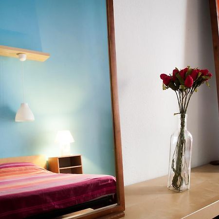 تْشيفالو B&B La Rocca الغرفة الصورة